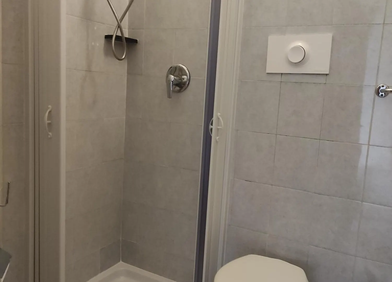 Hotel Salus Milano 0*,  Italien